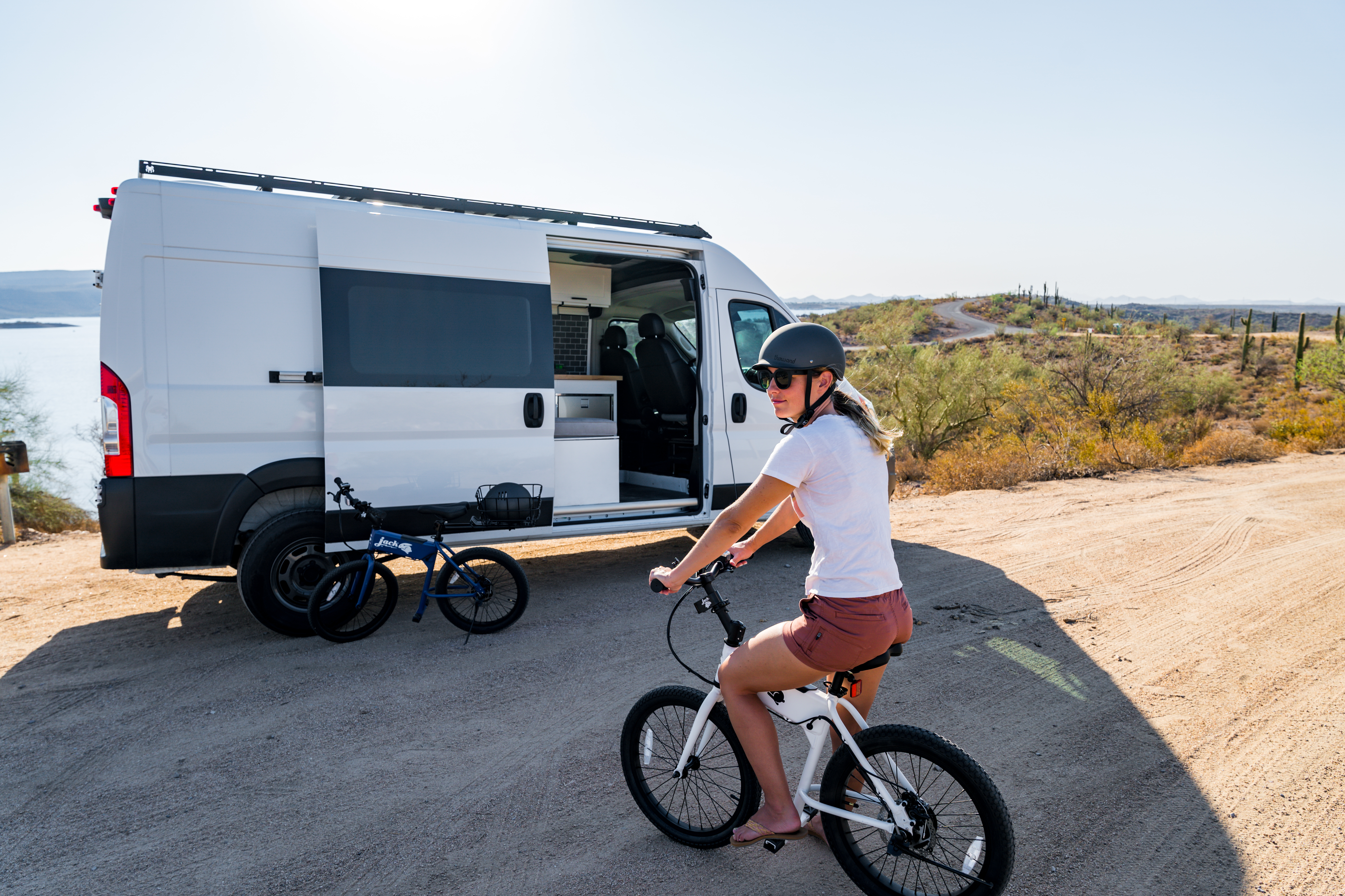 MICRO eBIKE JACKRABBIT OG - WHITE JackRabbit OG 2023, 2024